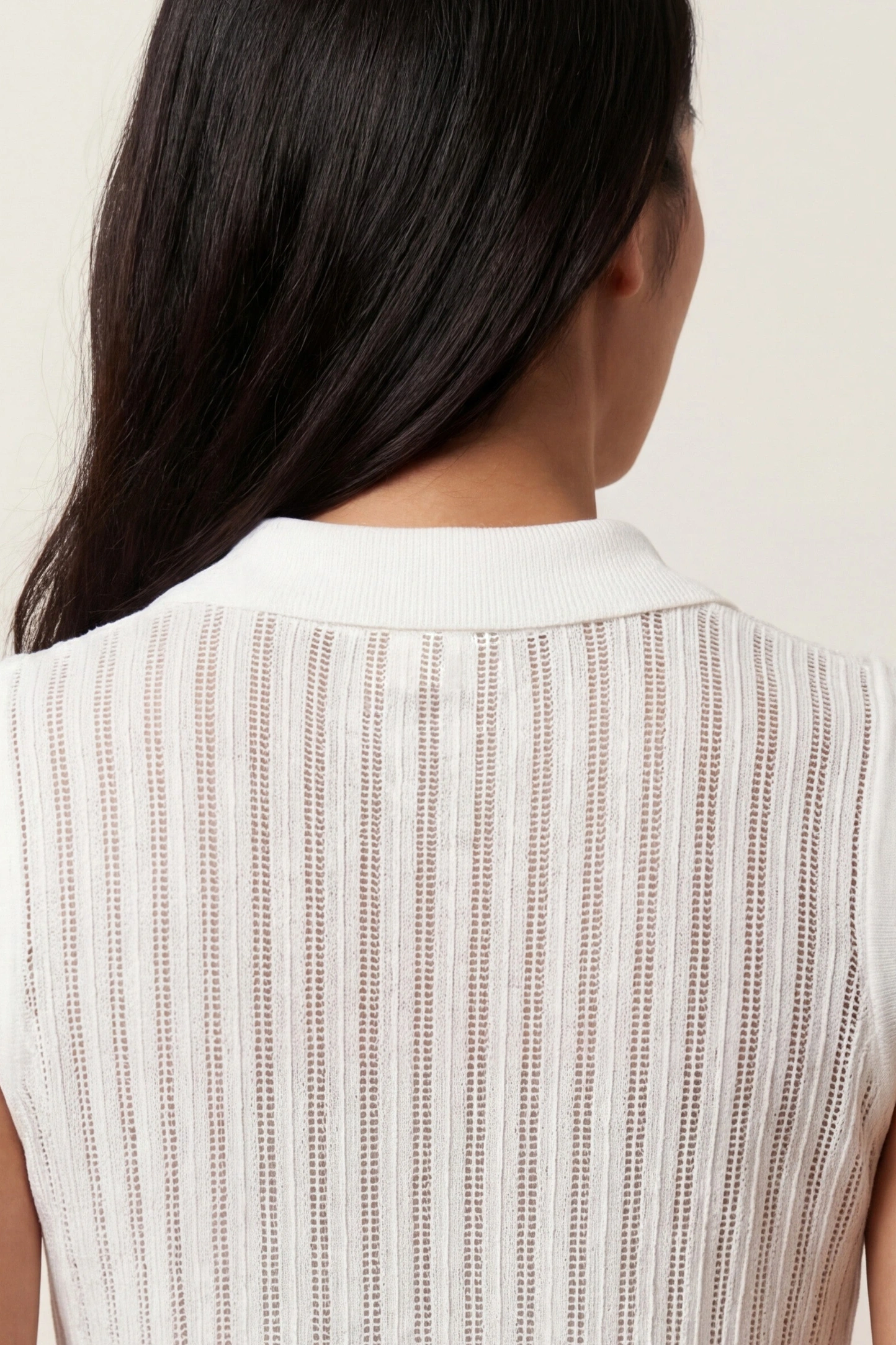 Garment detail view produced with Dazzl